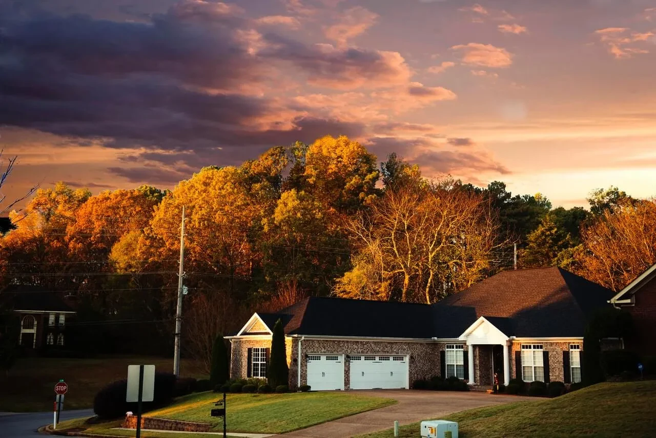 Home Prices in Canada is on the Rise But Soon Will Stabilize Home Prices in Canada is on the Rise But Soon Will Stabilize